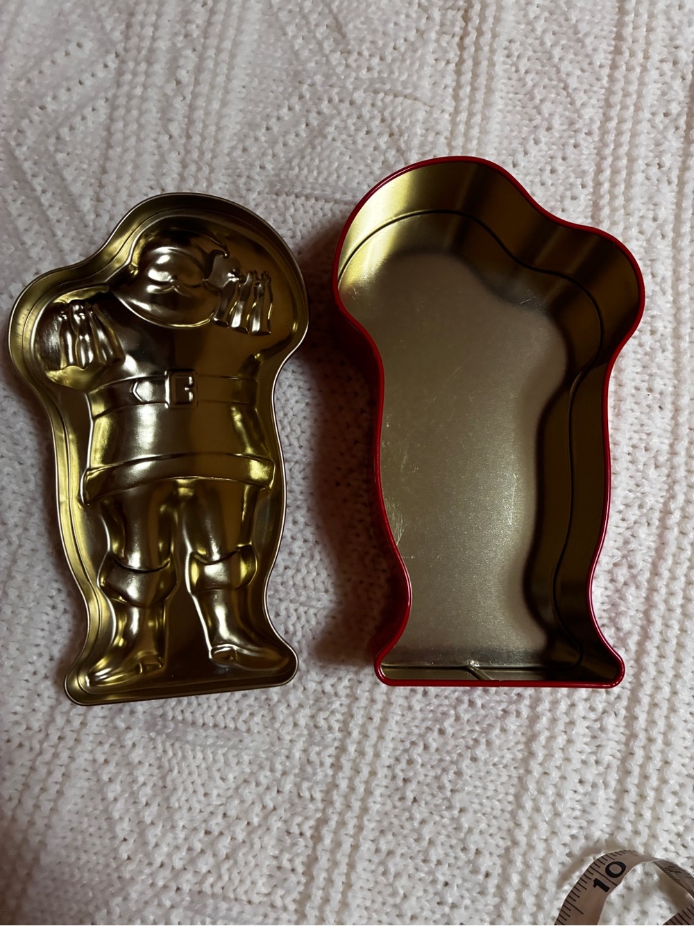 Holiday Santa Metal Tin Red Festive Storage Empty - Picture 5 of 9